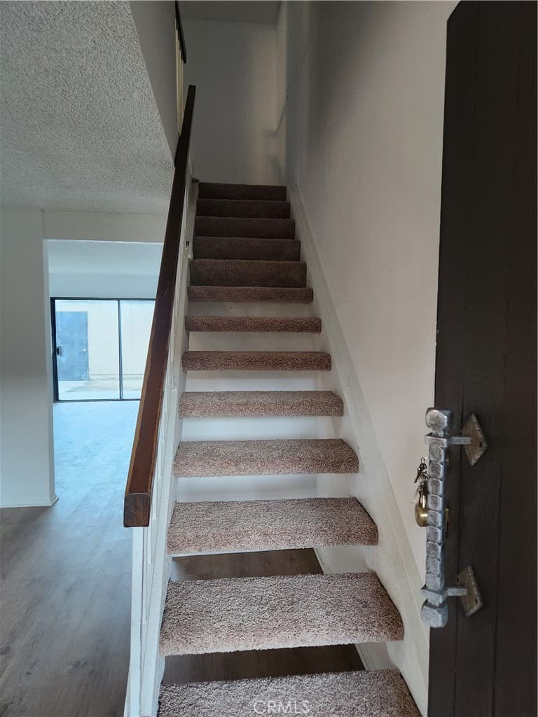 Townhouse at 607 Briarwood, San Dimas — photo 6 of 12
