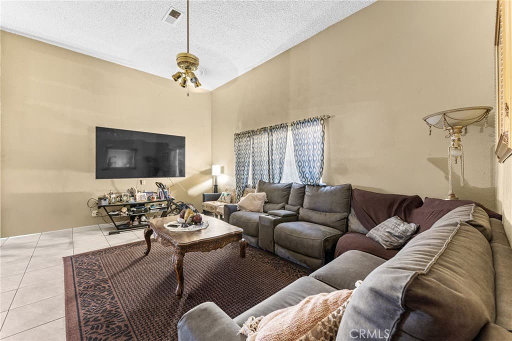 Home at 698 W Phillips, Pomona — photo 7 of 12