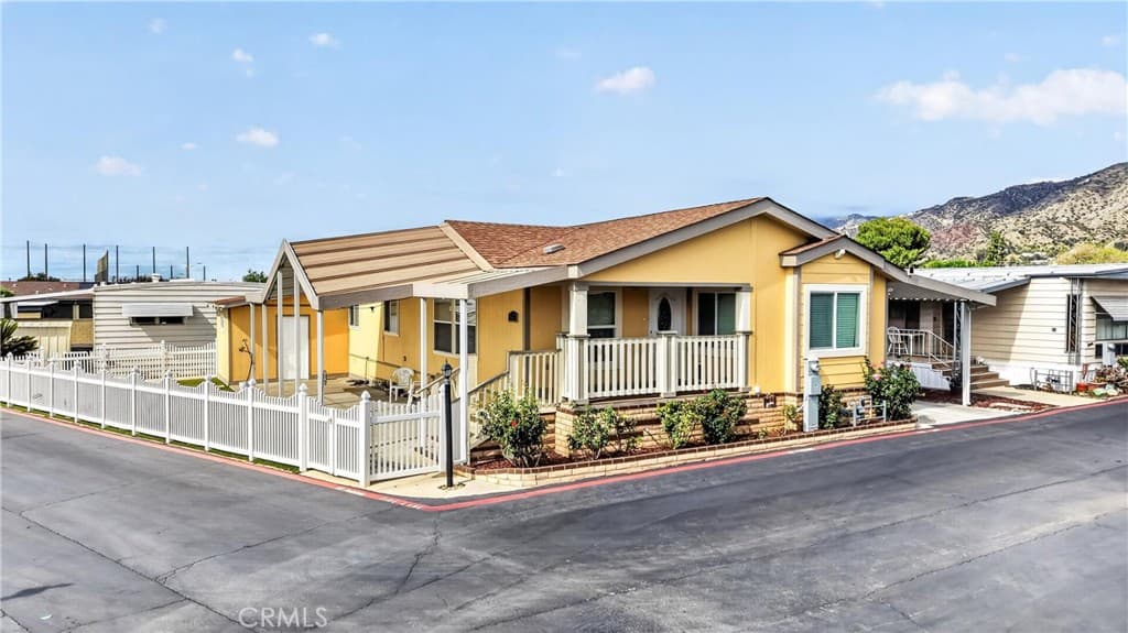 Home at 208 S Barranca Avenue 54, Glendora — photo 8 of 12