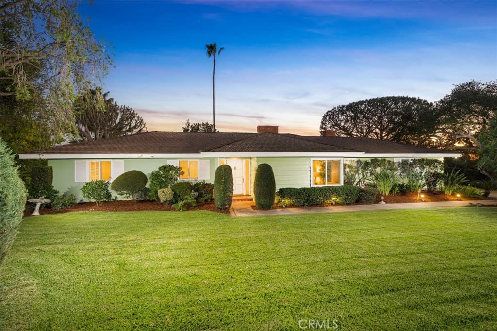 Home at 1032 W Leadora Avenue, Glendora — photo 1 of 12