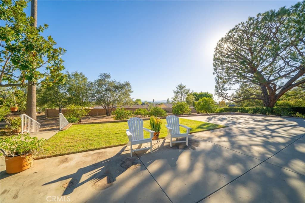Home at 1032 W Leadora Avenue, Glendora — photo 4 of 12