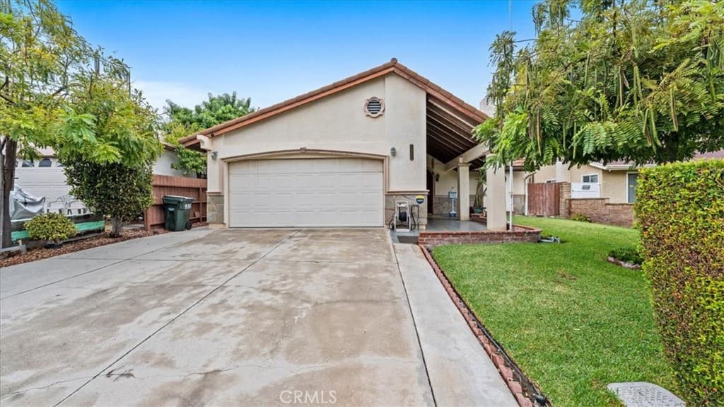 Home at 16559 Ember Glen Road, Hacienda Heights — photo 3 of 12