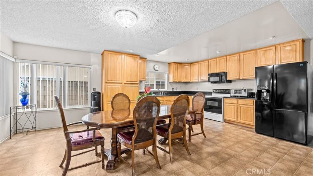 Home at 16559 Ember Glen Road, Hacienda Heights — photo 10 of 12