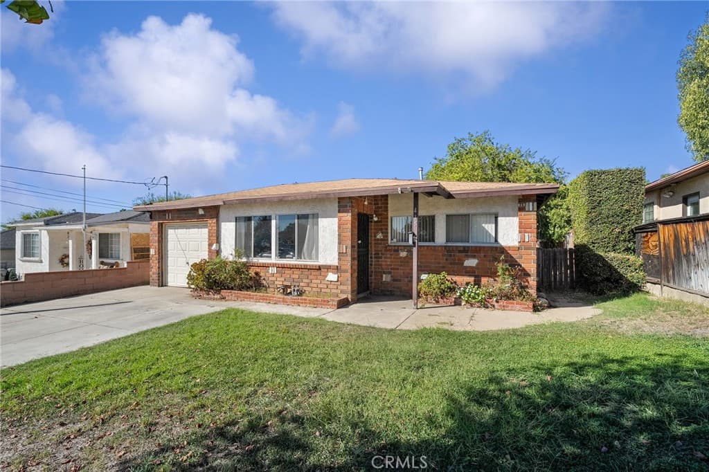 Home at 415 N Eucla Avenue, San Dimas — photo 2 of 12
