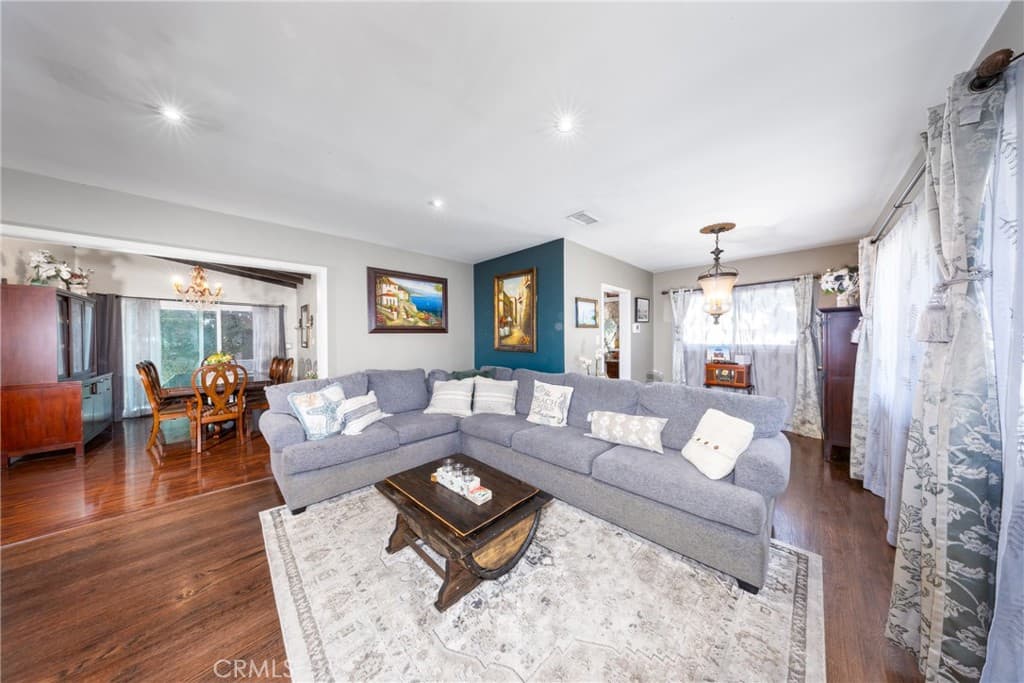 Home at 1122 W Service, West Covina — photo 4 of 12