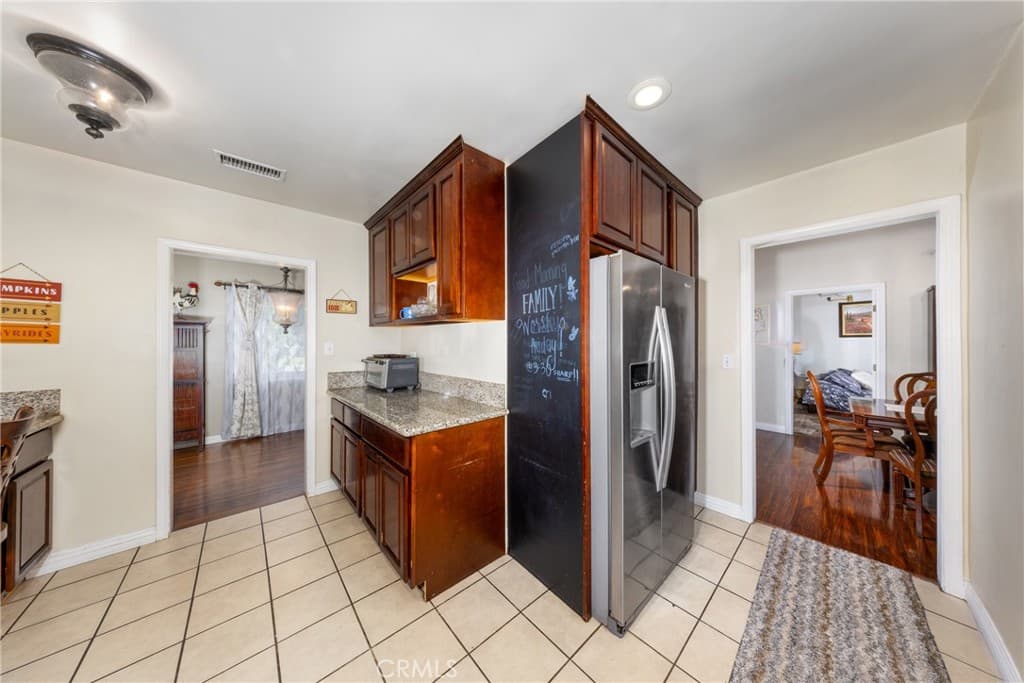 Home at 1122 W Service, West Covina — photo 10 of 12