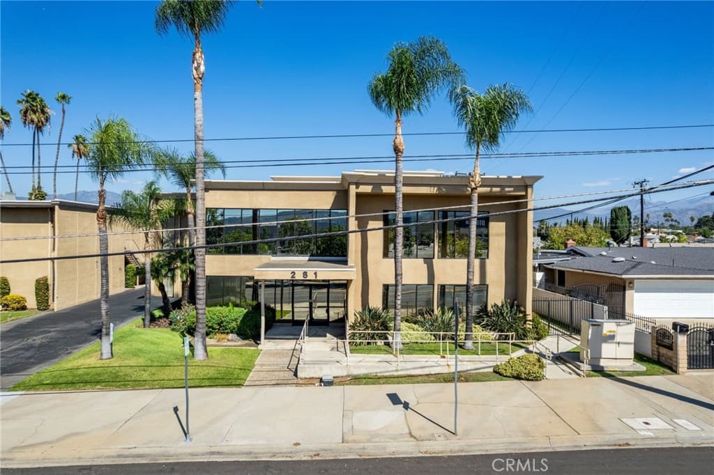 Home at 281 E Workman, Covina — photo 4 of 12