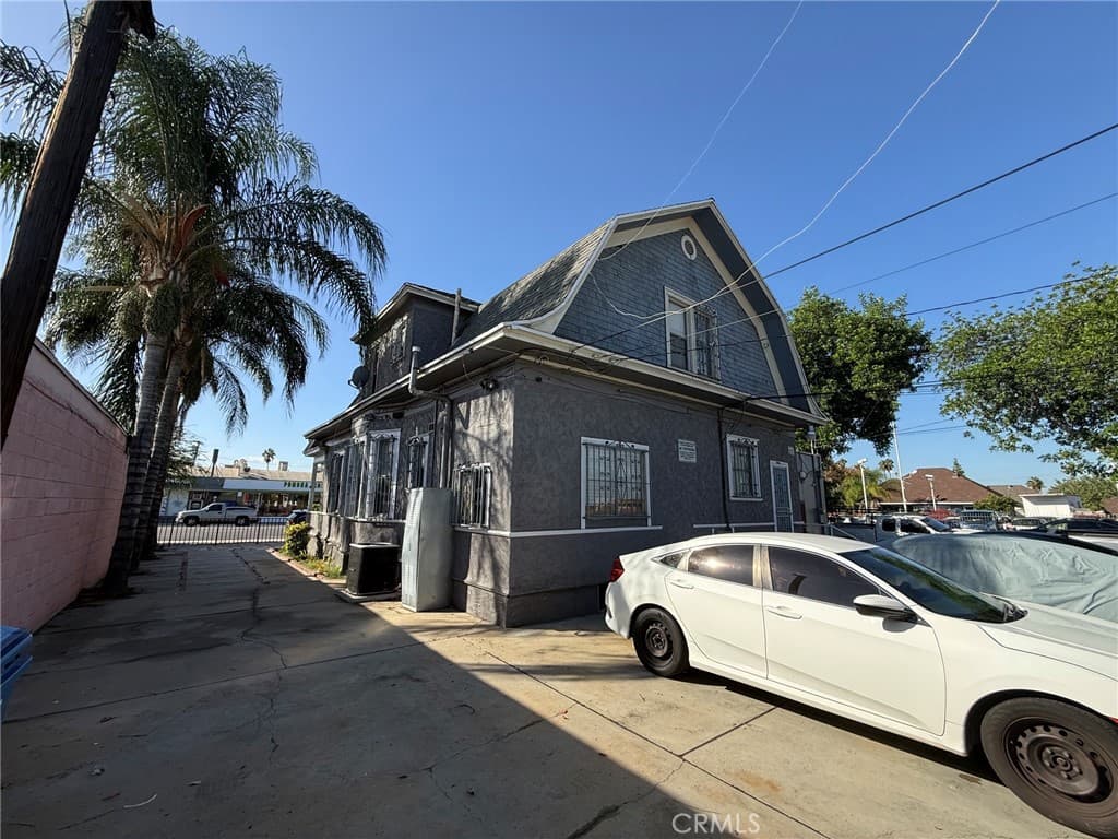 Commercial at 685 W Mission, Pomona — photo 7 of 12