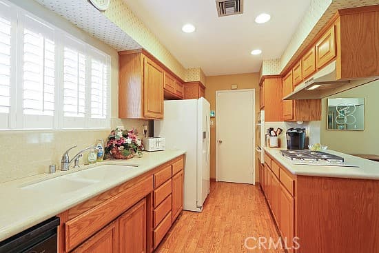 Home at 743 Churchill, San Dimas — photo 9 of 12