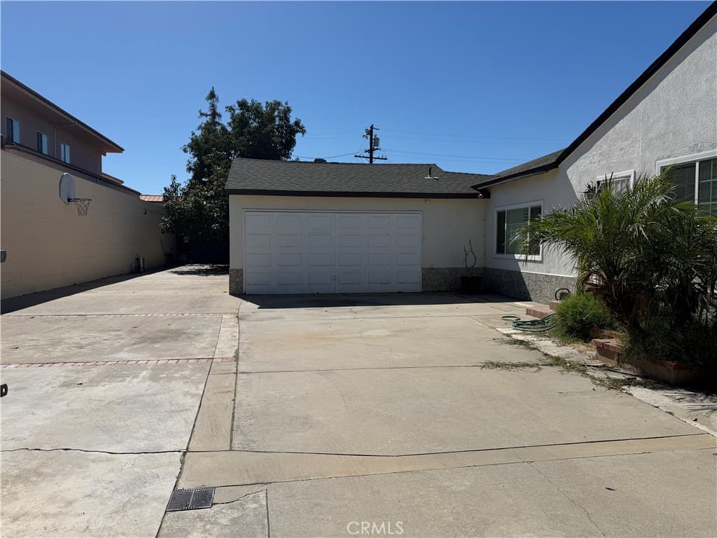 Home at 10512 Mildred, South El Monte — photo 3 of 12