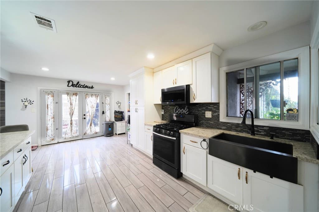 Home at 1402 Gayland, Hacienda Heights — photo 10 of 12