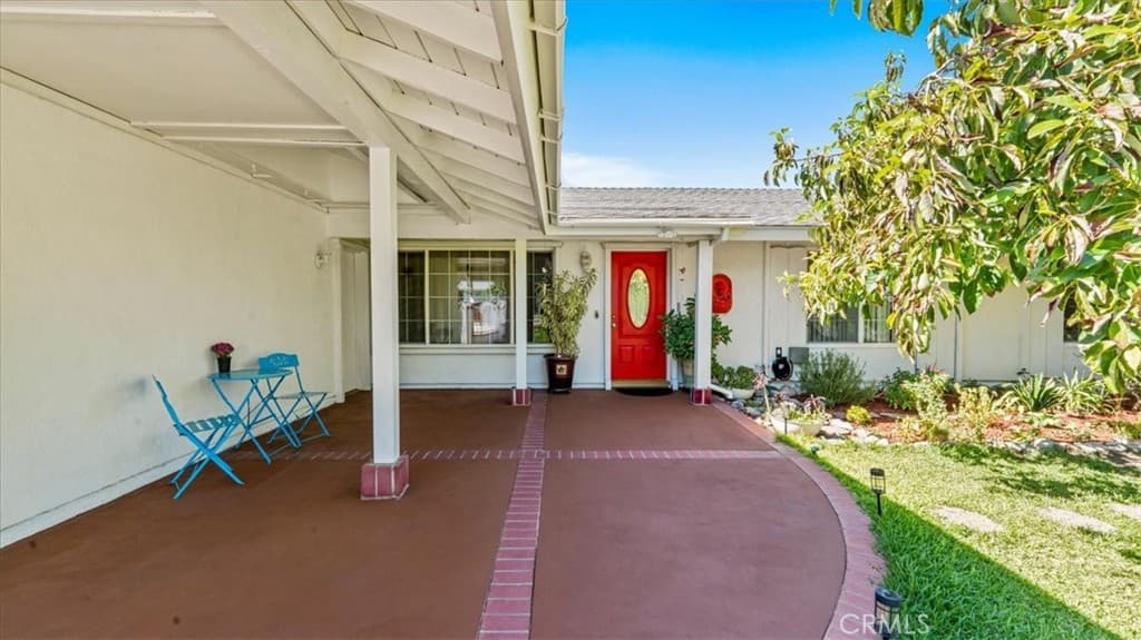 Home at 1621 Bonnie Cove Avenue, Glendora — photo 5 of 12