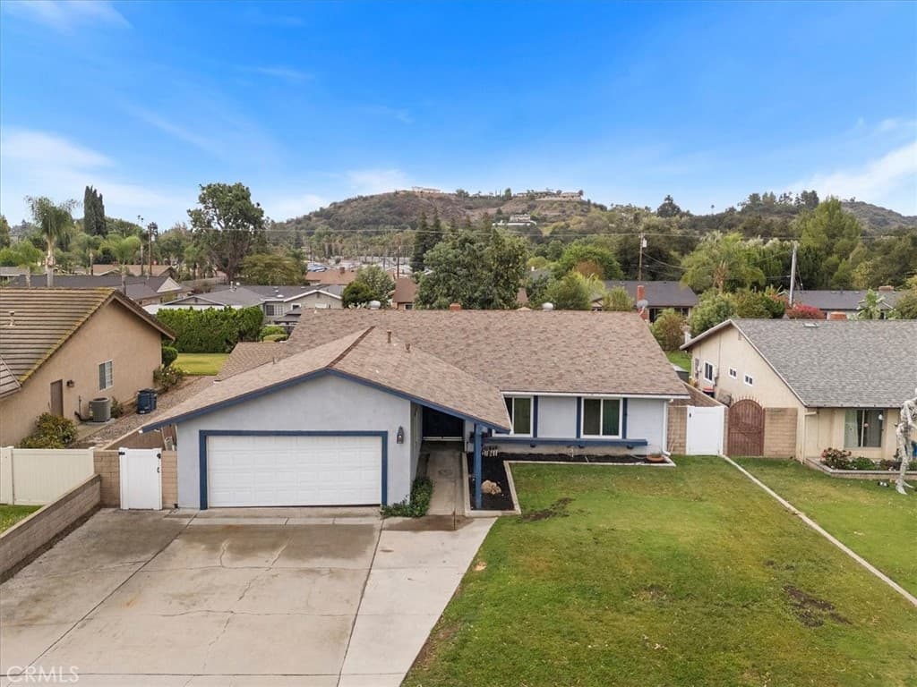 Home at 1614 Palopinto, Glendora — photo 2 of 12