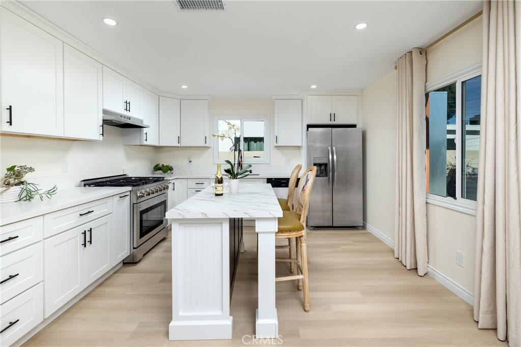 Home at 820 E Cameron, West Covina — photo 11 of 12