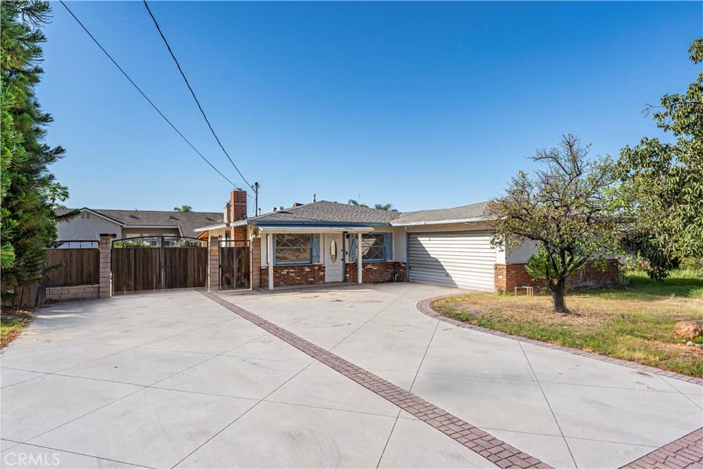 Home at 1246 Sunflower Avenue, Glendora — photo 2 of 12