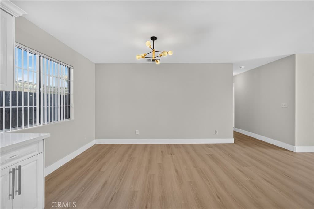 Home at 548 N Reservoir, Pomona — photo 11 of 12