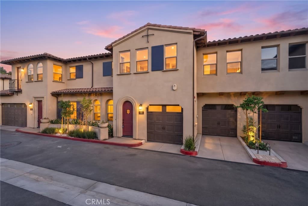 Townhouse at 812 Francesca, Walnut — photo 1 of 12