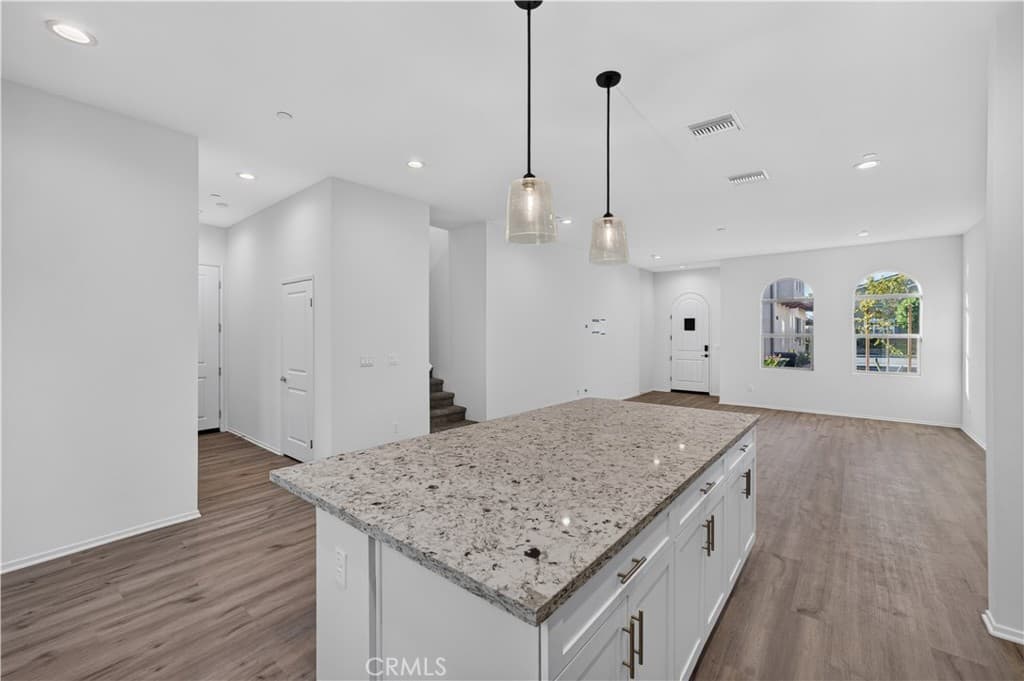 Townhouse at 812 Francesca, Walnut — photo 11 of 12