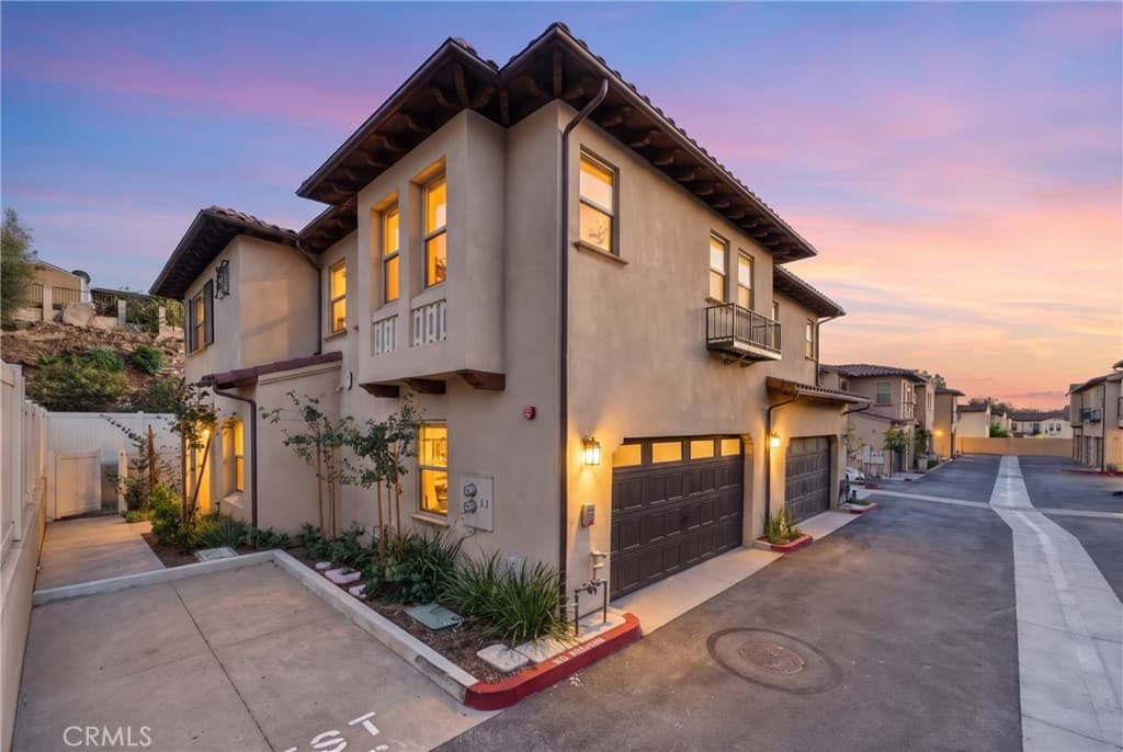 Townhouse at 826 Francesca, Walnut — photo 1 of 12
