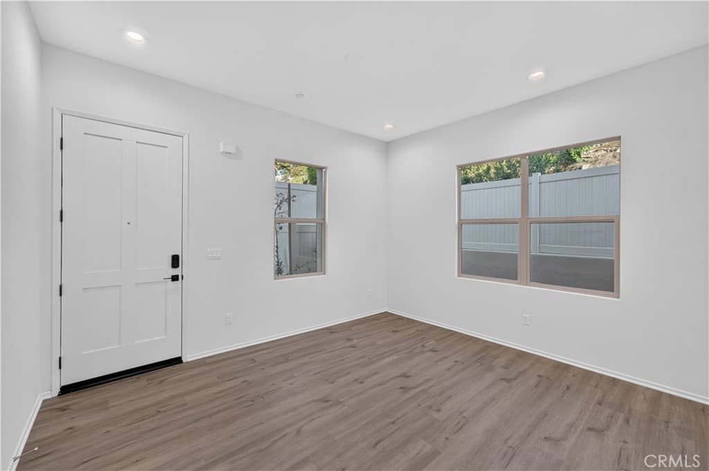 Townhouse at 826 Francesca, Walnut — photo 7 of 12