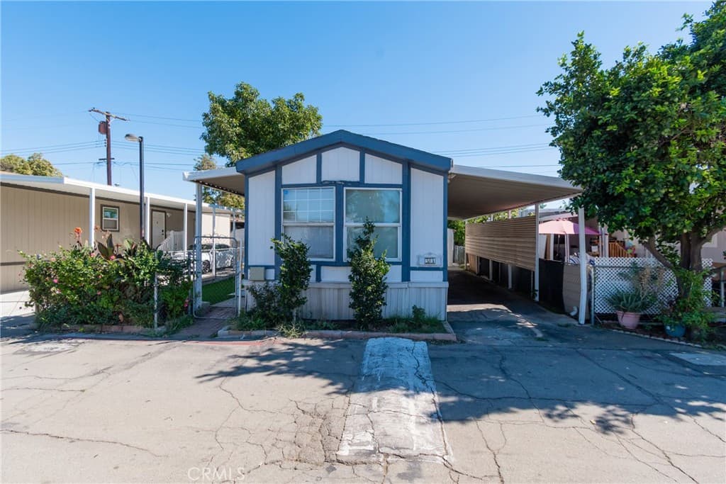 Home at 1461 W Mission 53, Pomona — photo 2 of 12