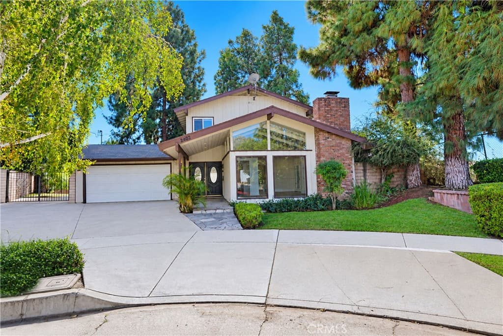 Home at 2402 W Valewood Street, San Dimas — photo 2 of 12