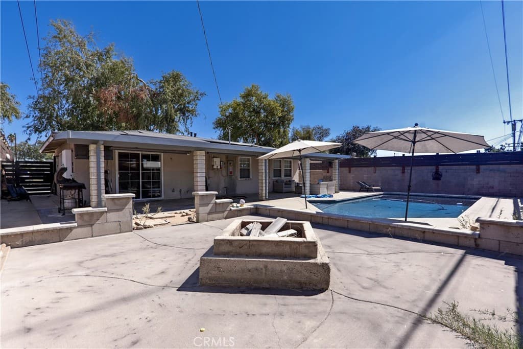 Home at 1839 Miramar Street, Pomona — photo 11 of 12