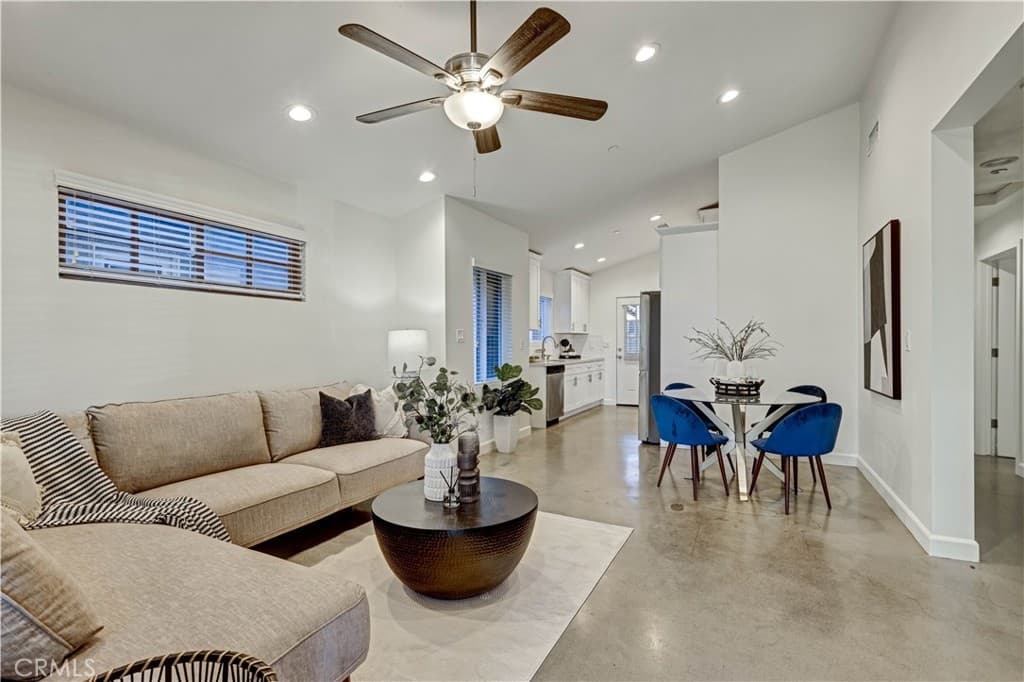 Multi-Family at 242 S Vista Bonita, Glendora — photo 4 of 12