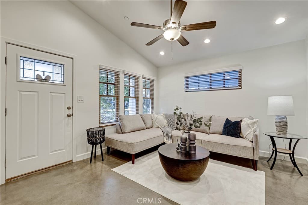 Multi-Family at 242 S Vista Bonita, Glendora — photo 5 of 12