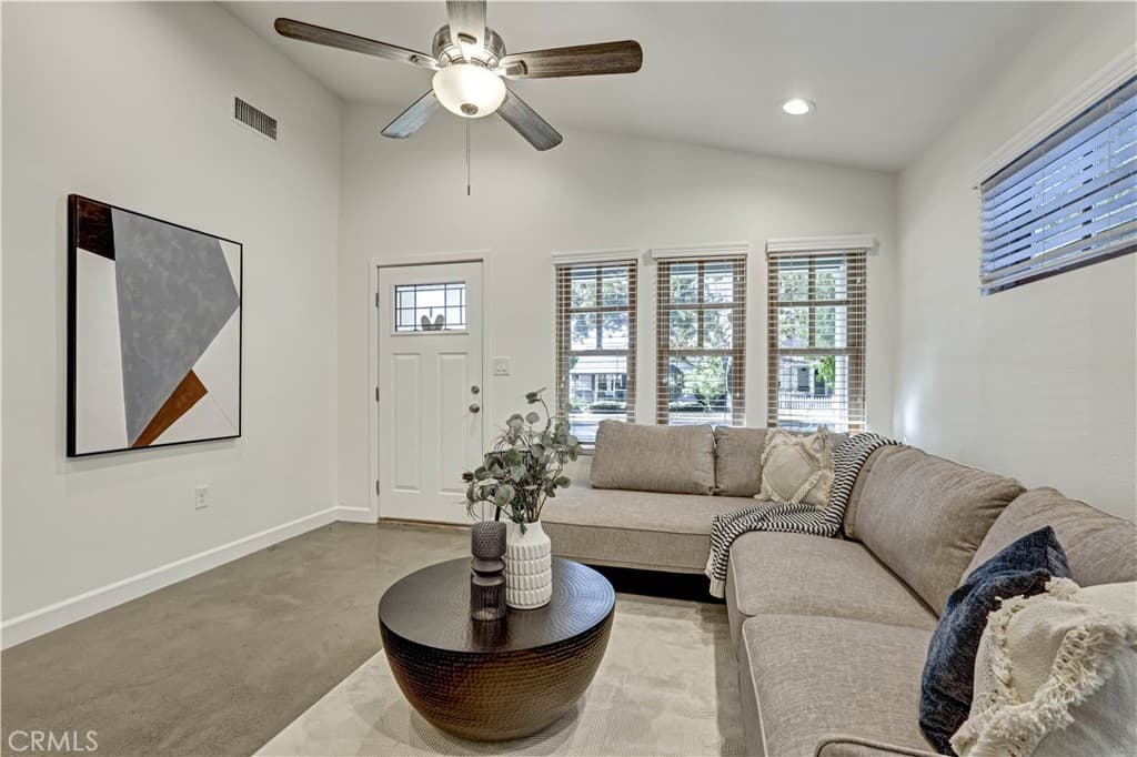 Multi-Family at 242 S Vista Bonita, Glendora — photo 6 of 12