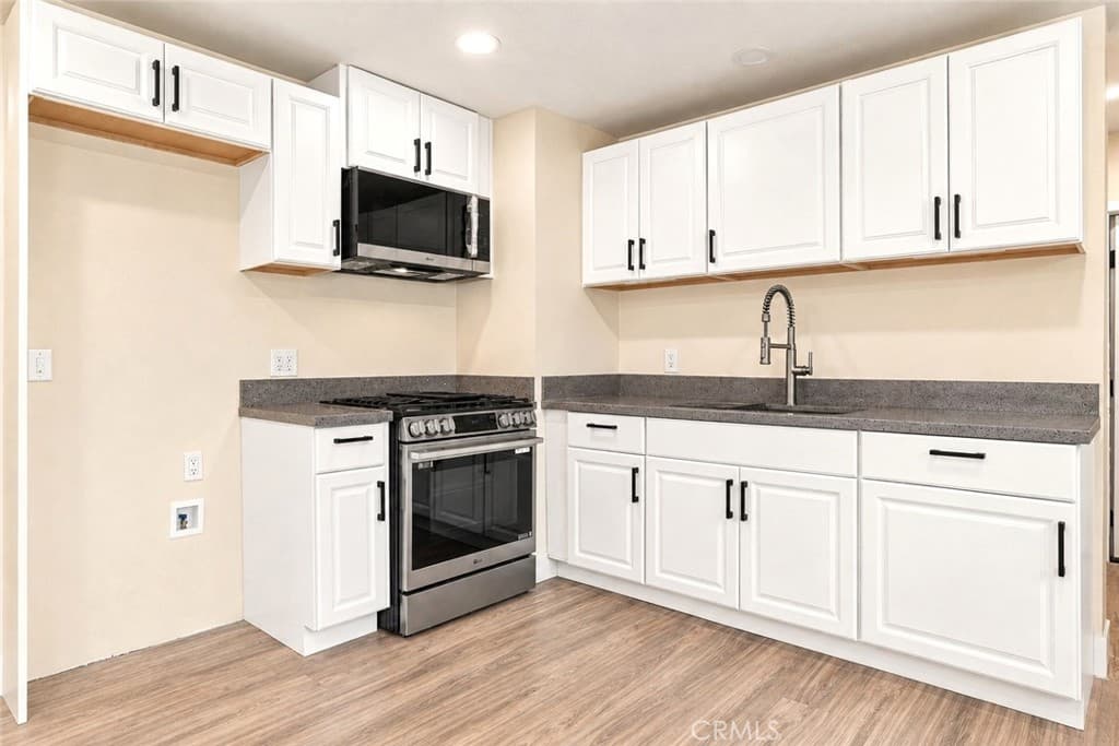 Home at 2252 S Park, Pomona — photo 3 of 6