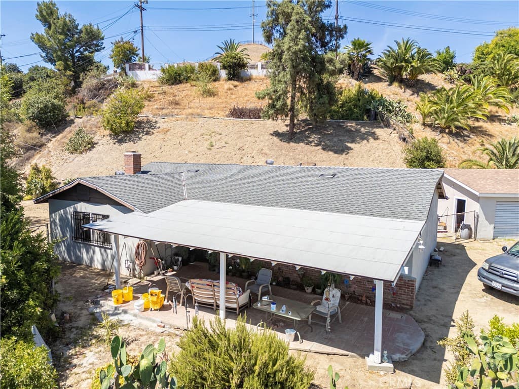 Home at 138 Banbridge Avenue, La Puente — photo 2 of 12
