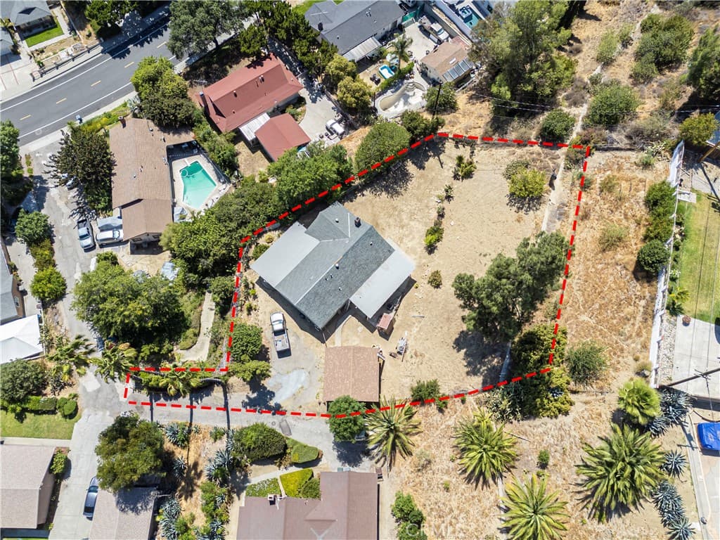 Home at 138 Banbridge Avenue, La Puente — photo 4 of 12