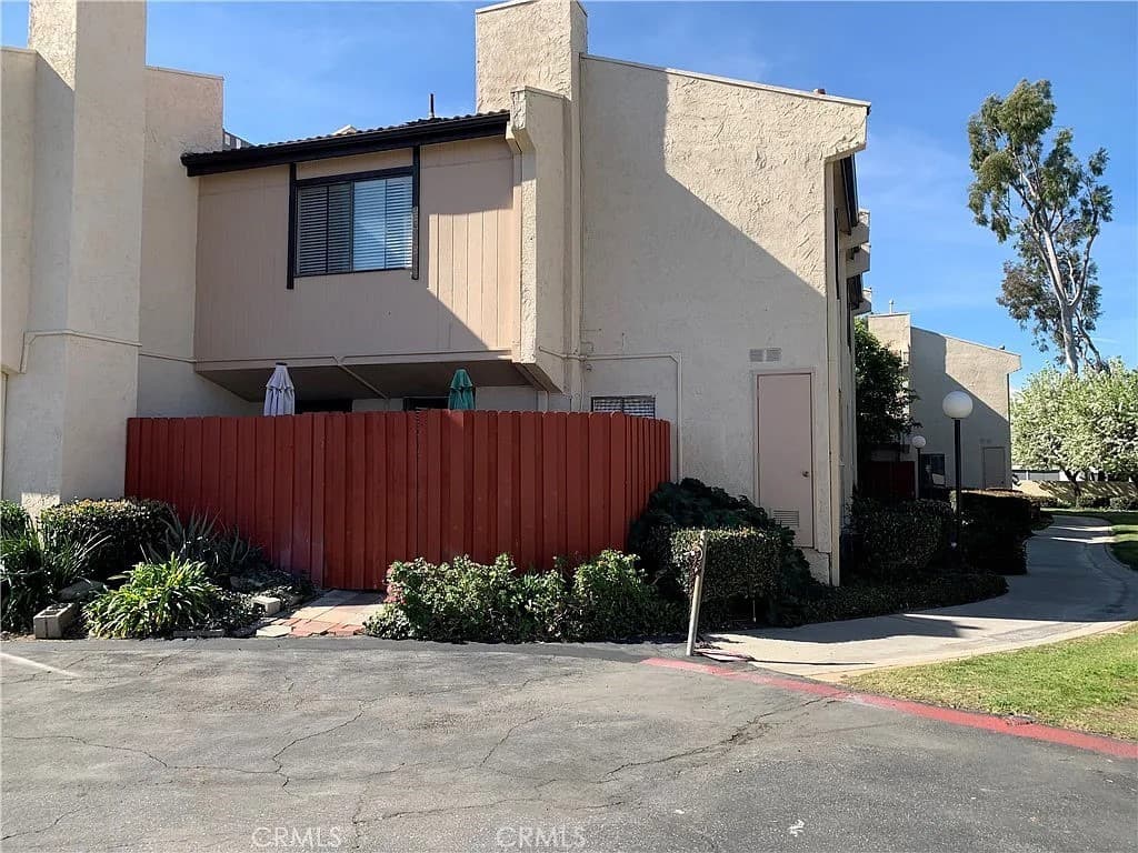 Condo at 18725 E Arrow Highway 43, Covina — photo 3 of 12
