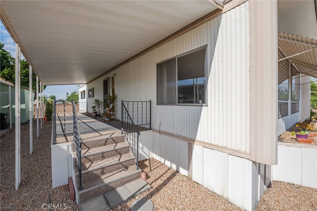 Home at 2755 Arrow Highway 142, La Verne — photo 4 of 12
