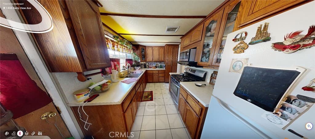 Home at 1408 Baldy View, Pomona — photo 7 of 12