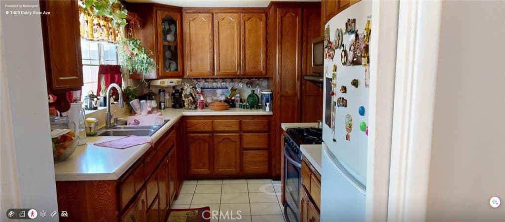 Home at 1408 Baldy View, Pomona — photo 9 of 12