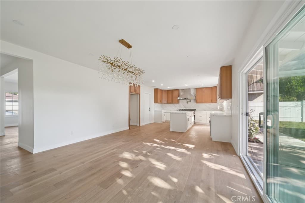 Home at 1098 Syracuse, Claremont — photo 11 of 12