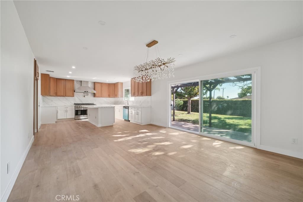 Home at 1098 Syracuse, Claremont — photo 9 of 12