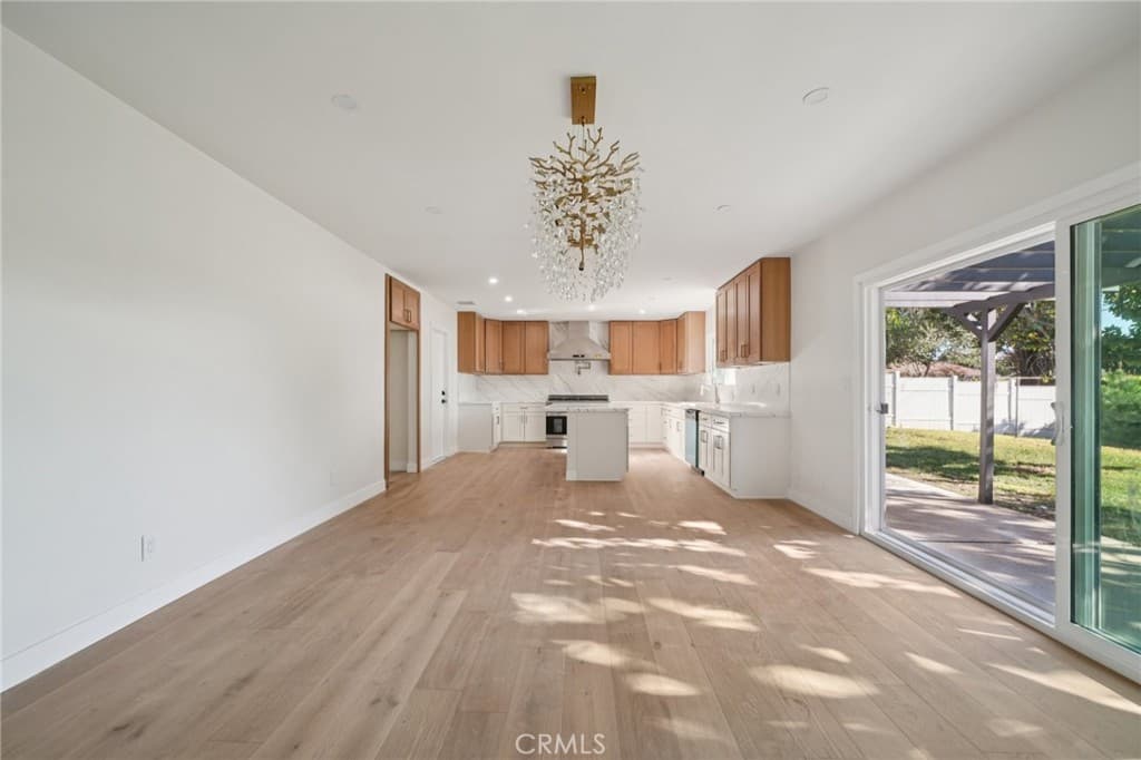 Home at 1098 Syracuse, Claremont — photo 10 of 12
