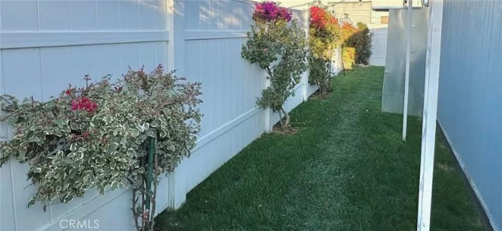 Home at 716 N Grand Avenue J1, Covina — photo 5 of 12