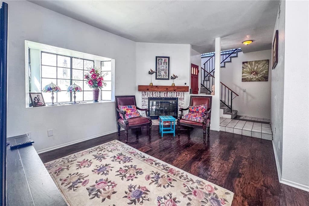 Townhouse at 544 N Orange B, La Puente — photo 5 of 12