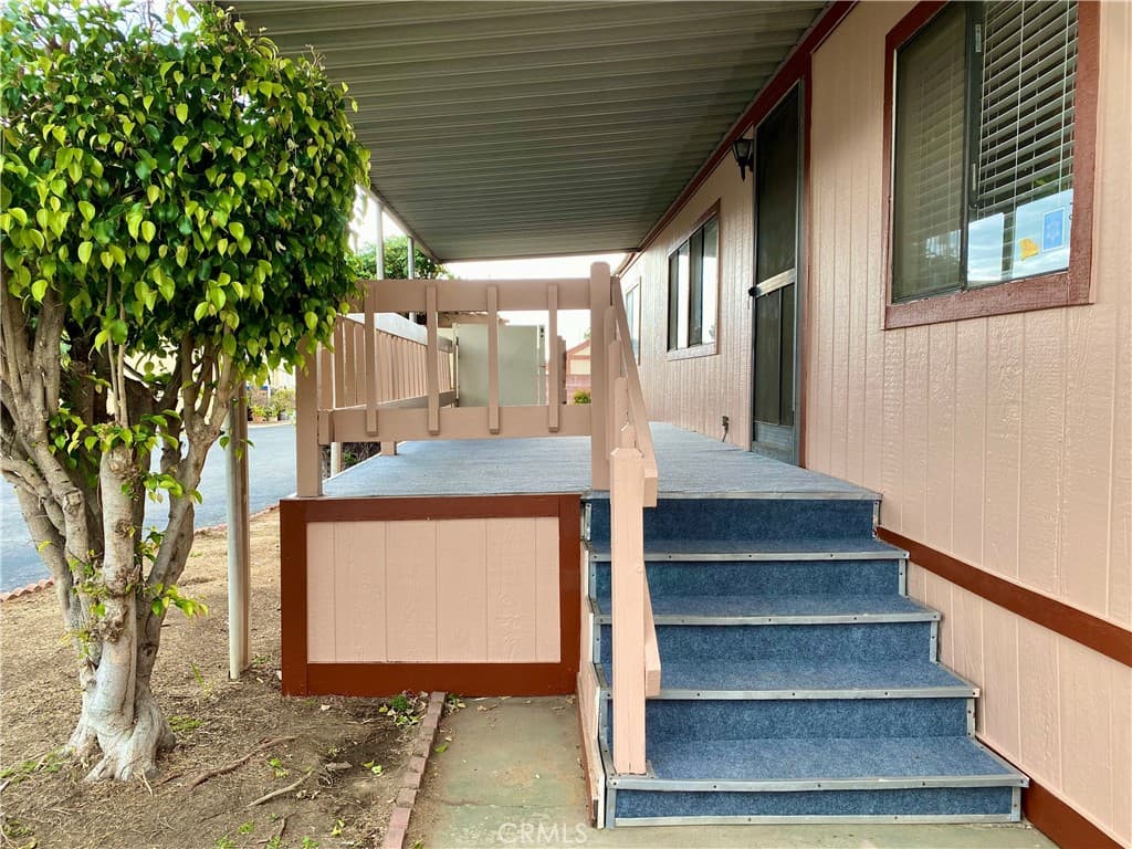 Home at 1560 Otterbein Avenue 52, Rowland Heights — photo 6 of 12