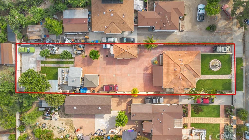 Home at 302 S Covina Blvd, La Puente — photo 6 of 12