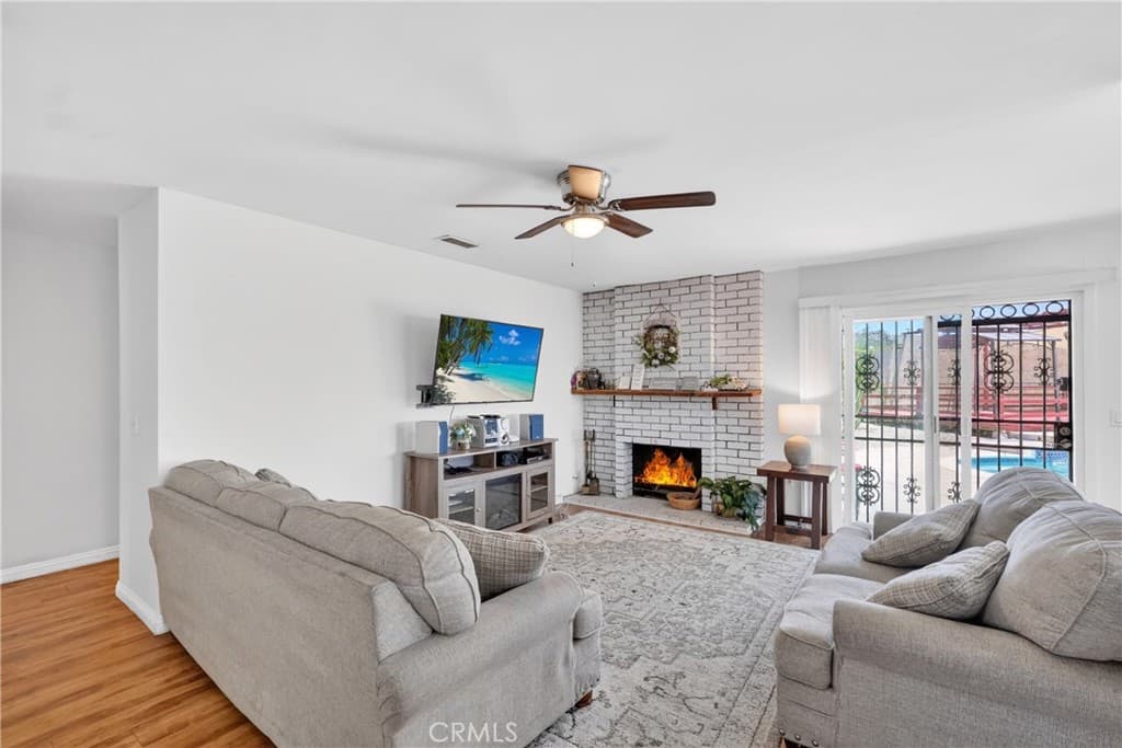 Home at 2204 Wilkie Dr, Pomona — photo 11 of 12