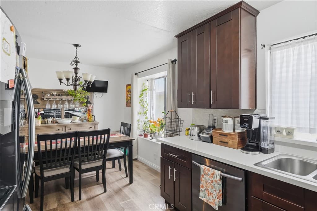 Townhouse at 3575 Whistler Ave, El Monte — photo 6 of 12