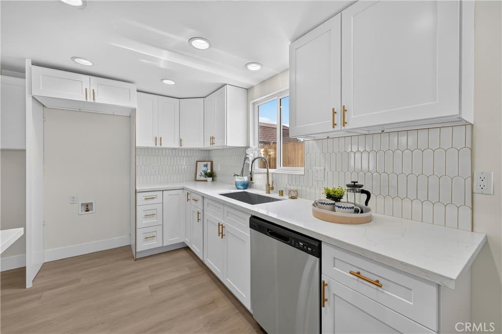 Home at 17915 E Newburgh, Azusa — photo 12 of 12