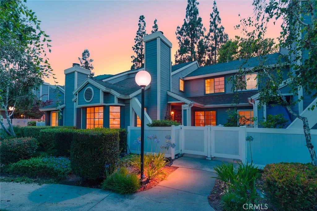 Townhouse at 1677 Crystal Canyon Drive, Azusa — photo 2 of 12