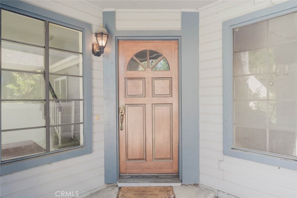 Townhouse at 1677 Crystal Canyon Drive, Azusa — photo 4 of 12