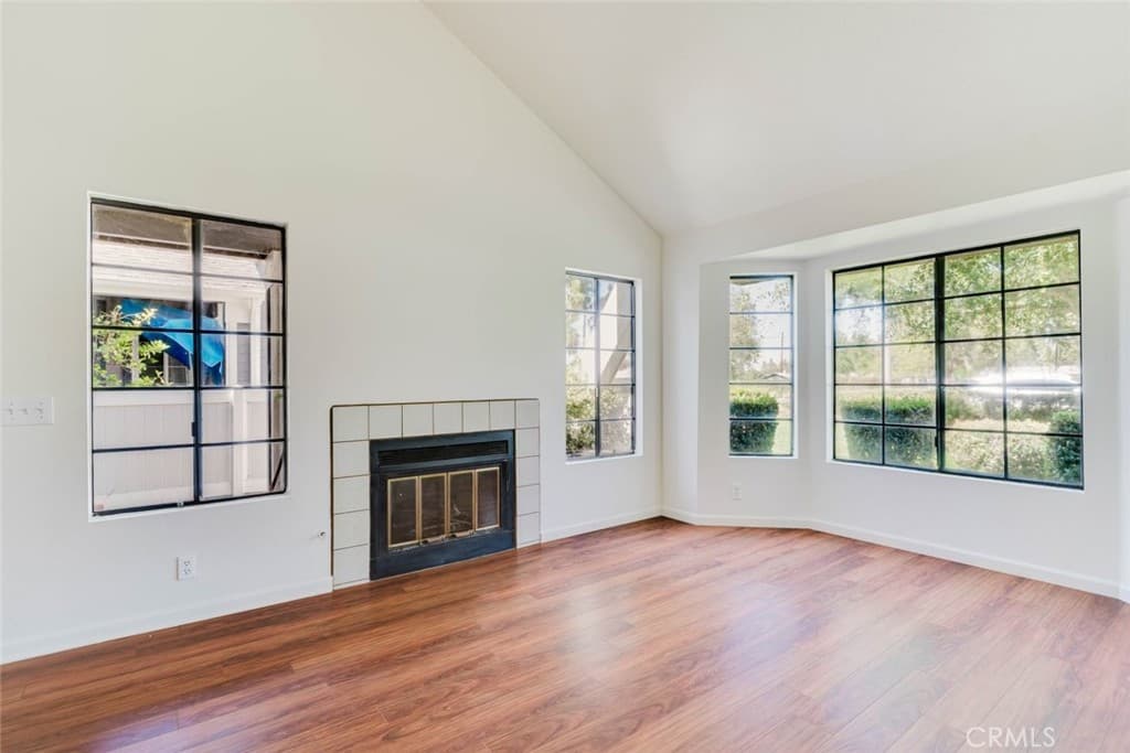 Townhouse at 1677 Crystal Canyon Drive, Azusa — photo 8 of 12